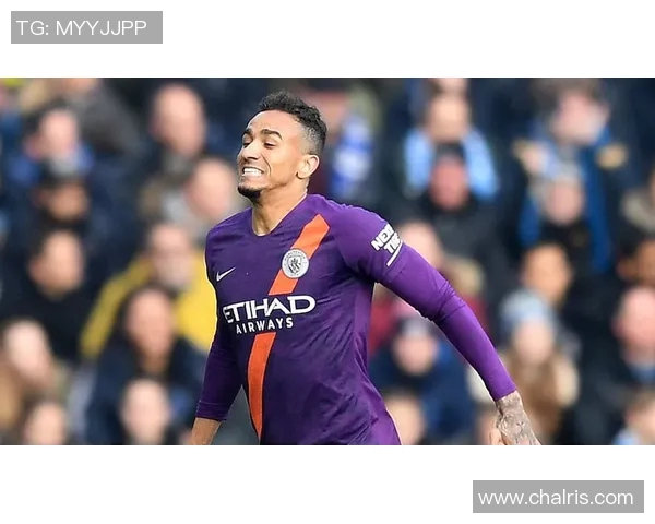 达尼洛:从足球场上的闪耀之星到生活中的多面手 达尼洛:从足球场上的闪耀之星到生活中的多面手